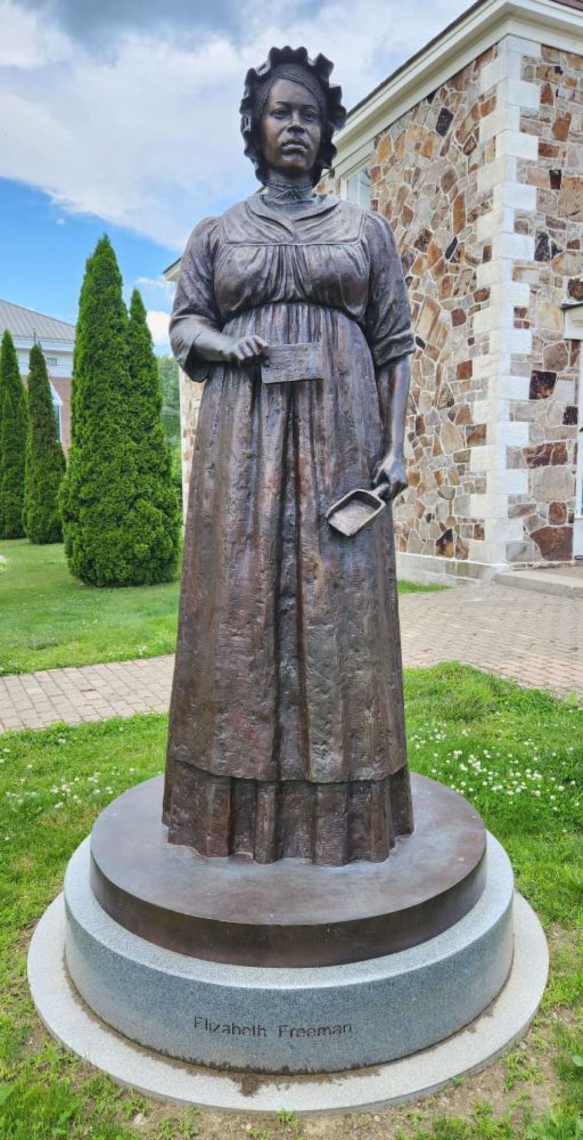 Statue