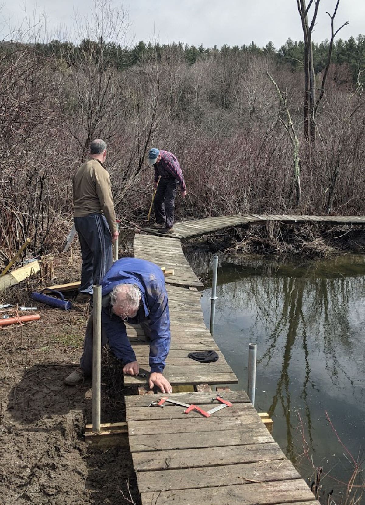 Construction of a bridge on Hop Brook